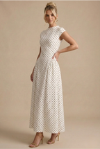 Robe Mi-Longue Élégante