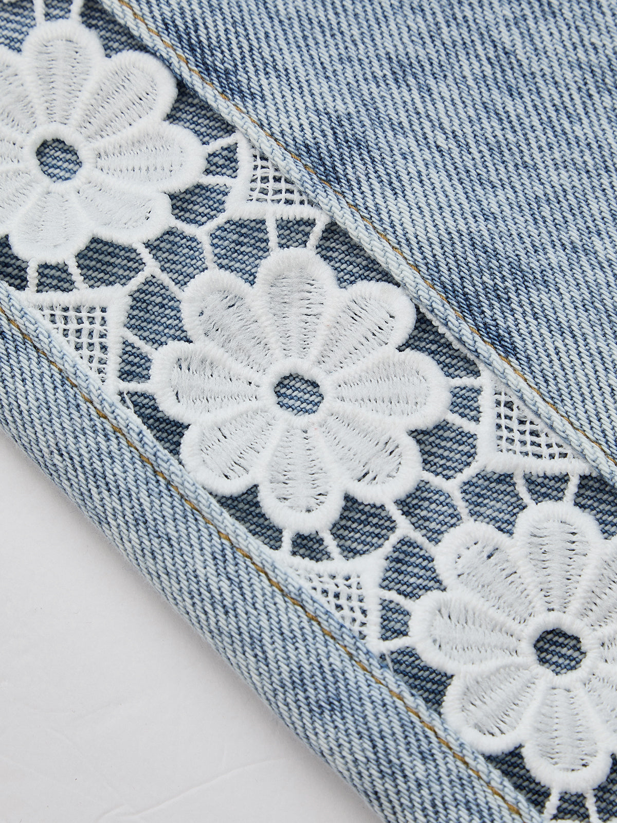 Jean Large Dentelle Pénélope