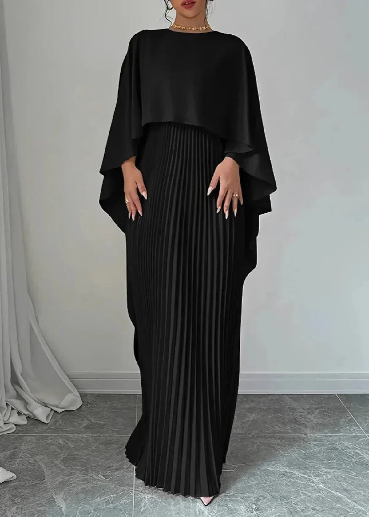 Élégante Robe Longue Plissée Femme avec Cape pour Été