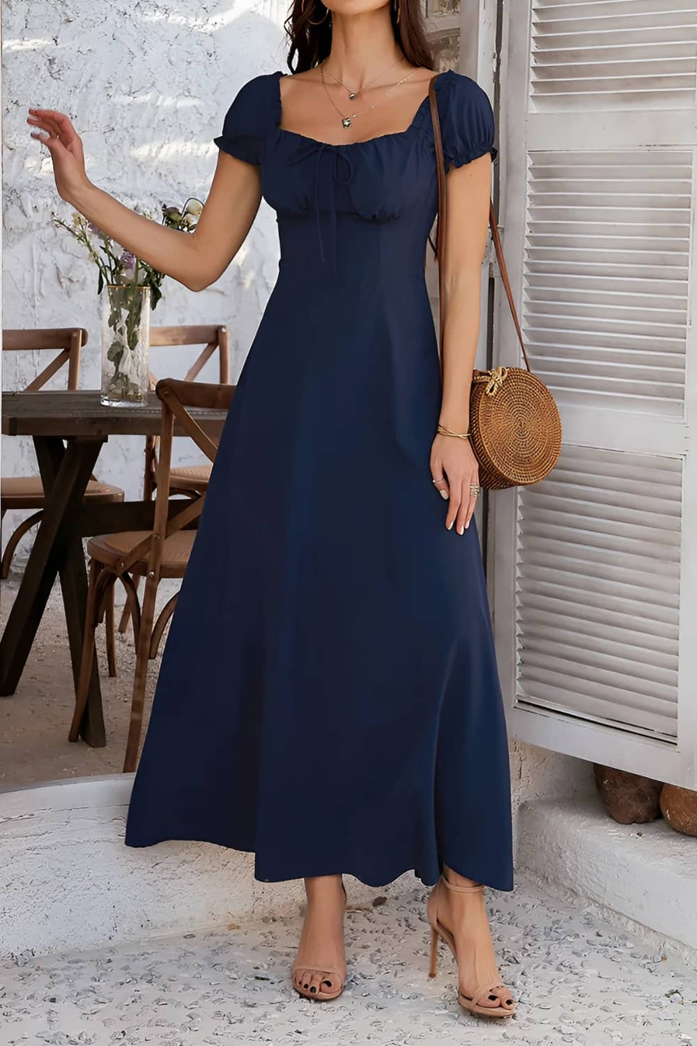 Robe Longue Col Carré