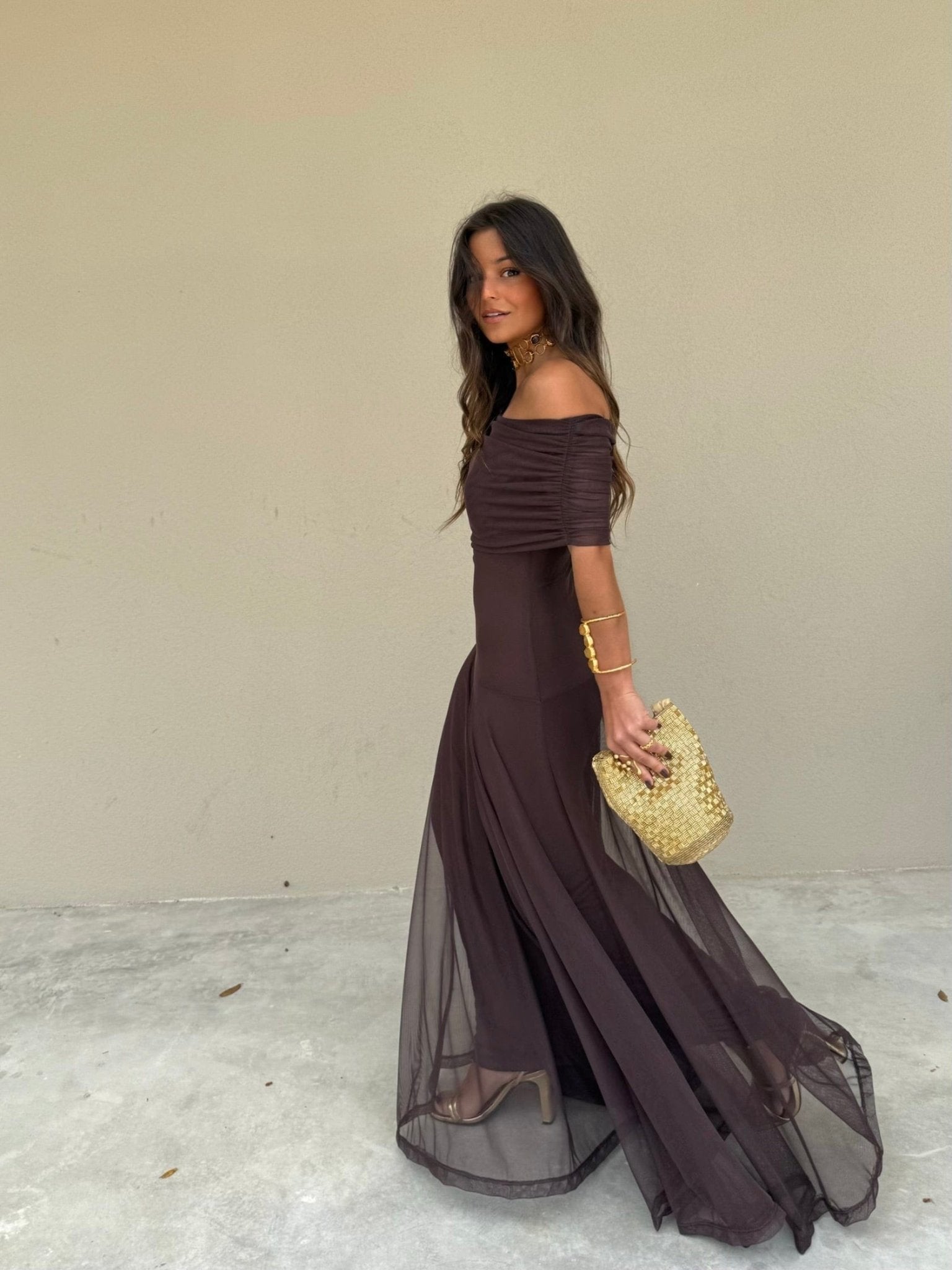 Robe de soirée en résille