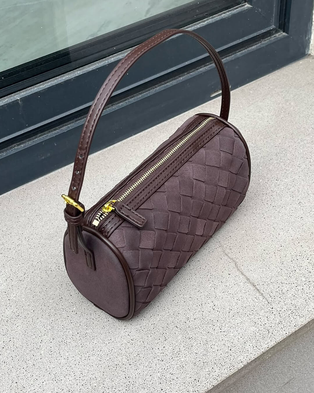 Sac à main en daim tressé