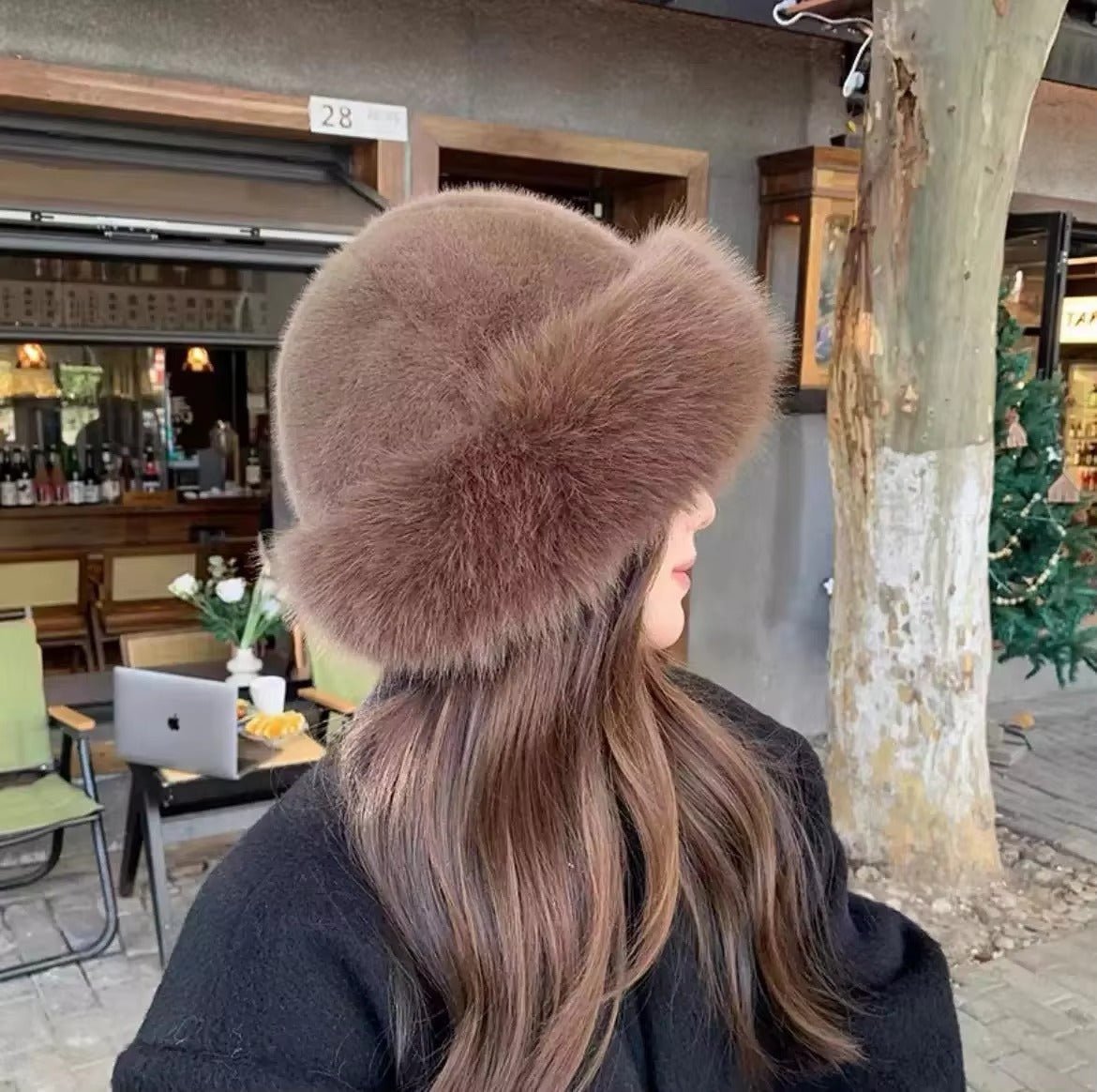 Bonnet en Fausse Fourrure